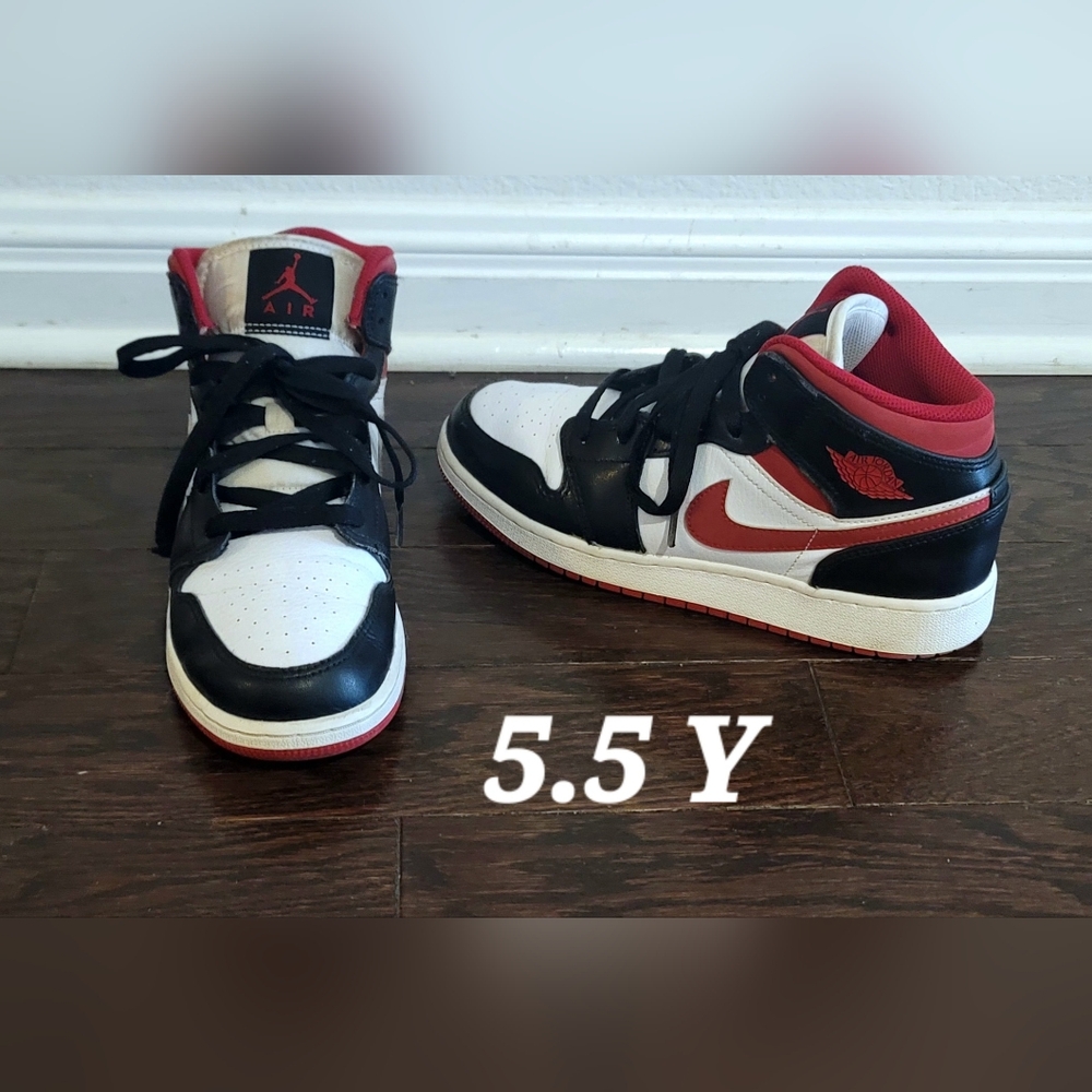 Nike Air Jordan hightops